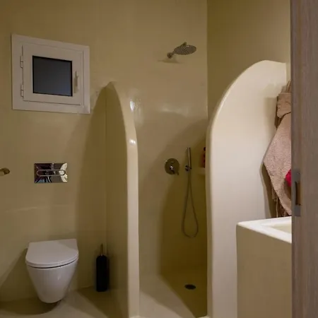 Sagma Perissa (Santorini)